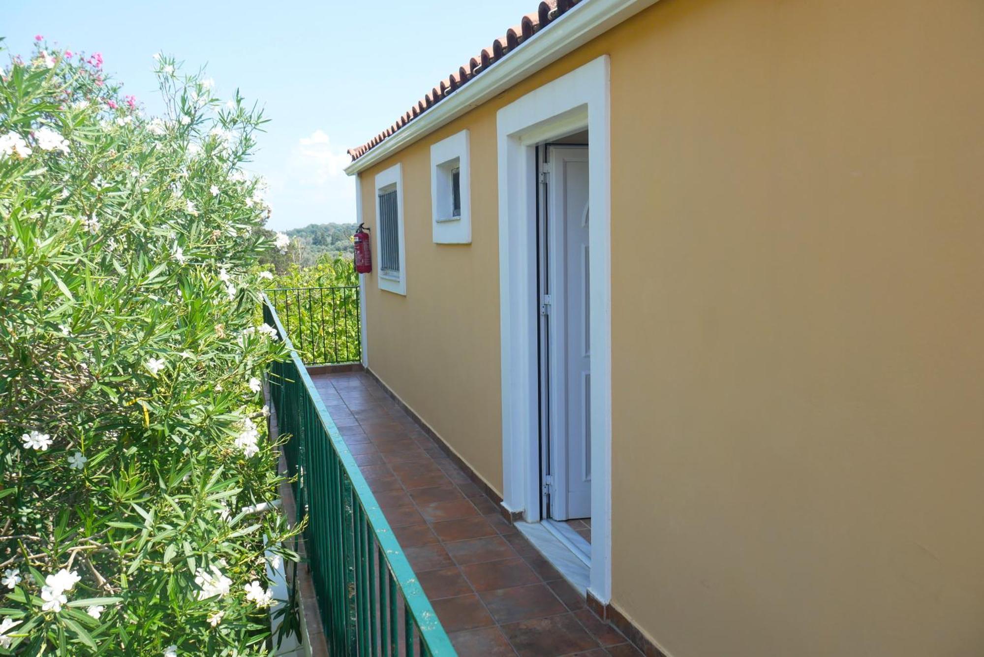 Villa Vania Gardenos Vitalades Bagian luar foto