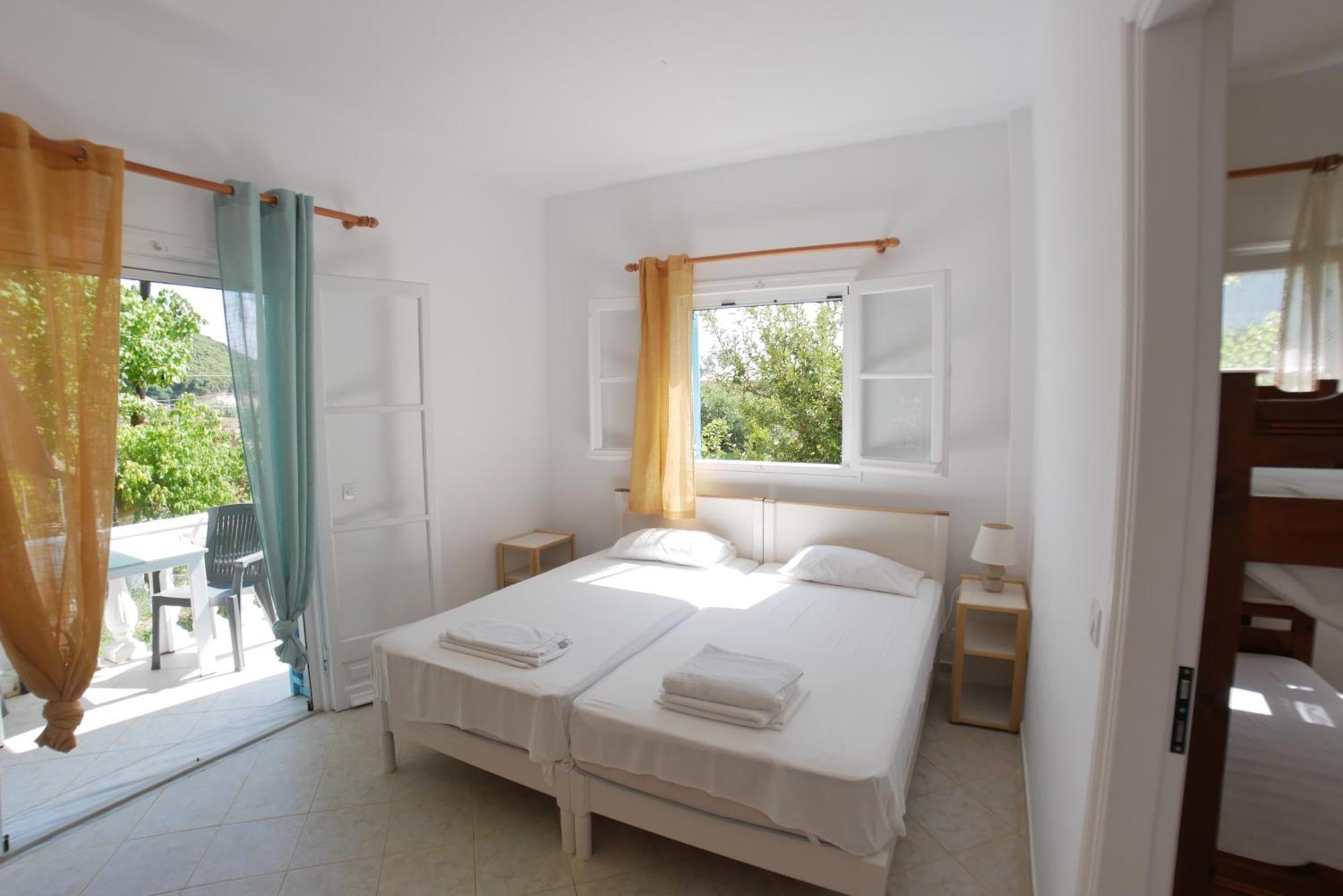 Villa Vania Gardenos Vitalades Bagian luar foto