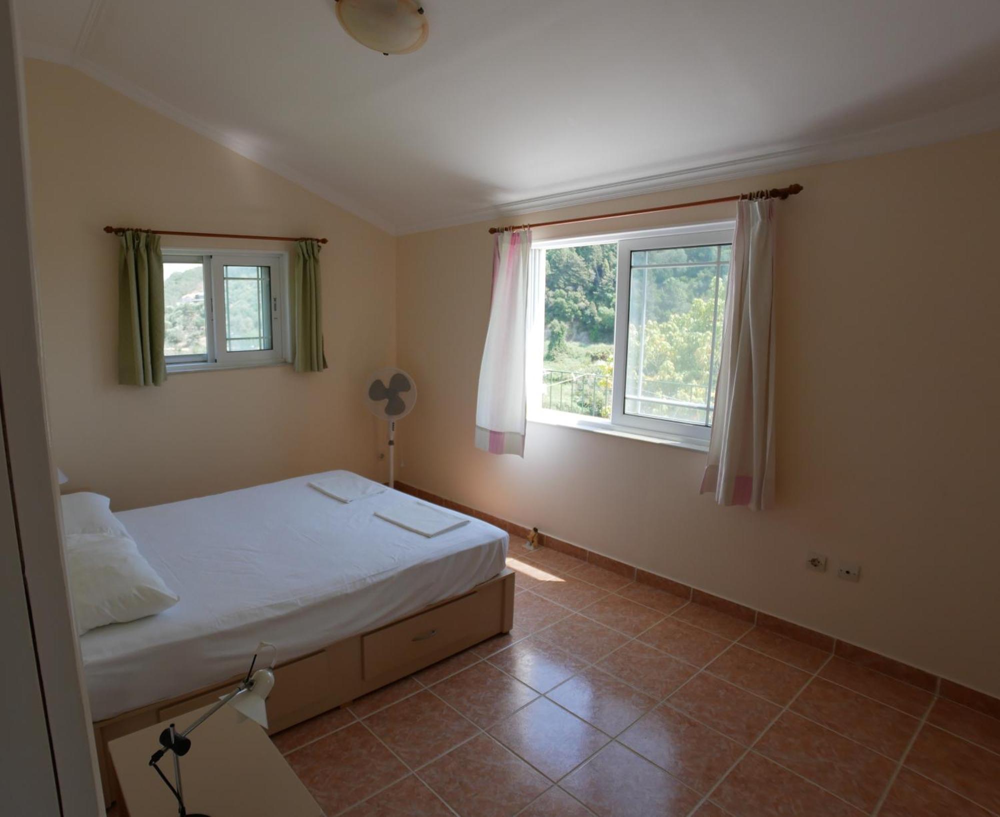 Villa Vania Gardenos Vitalades Bagian luar foto